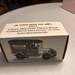 ERTL. 1923 Chevy Delivery Truck Bank.